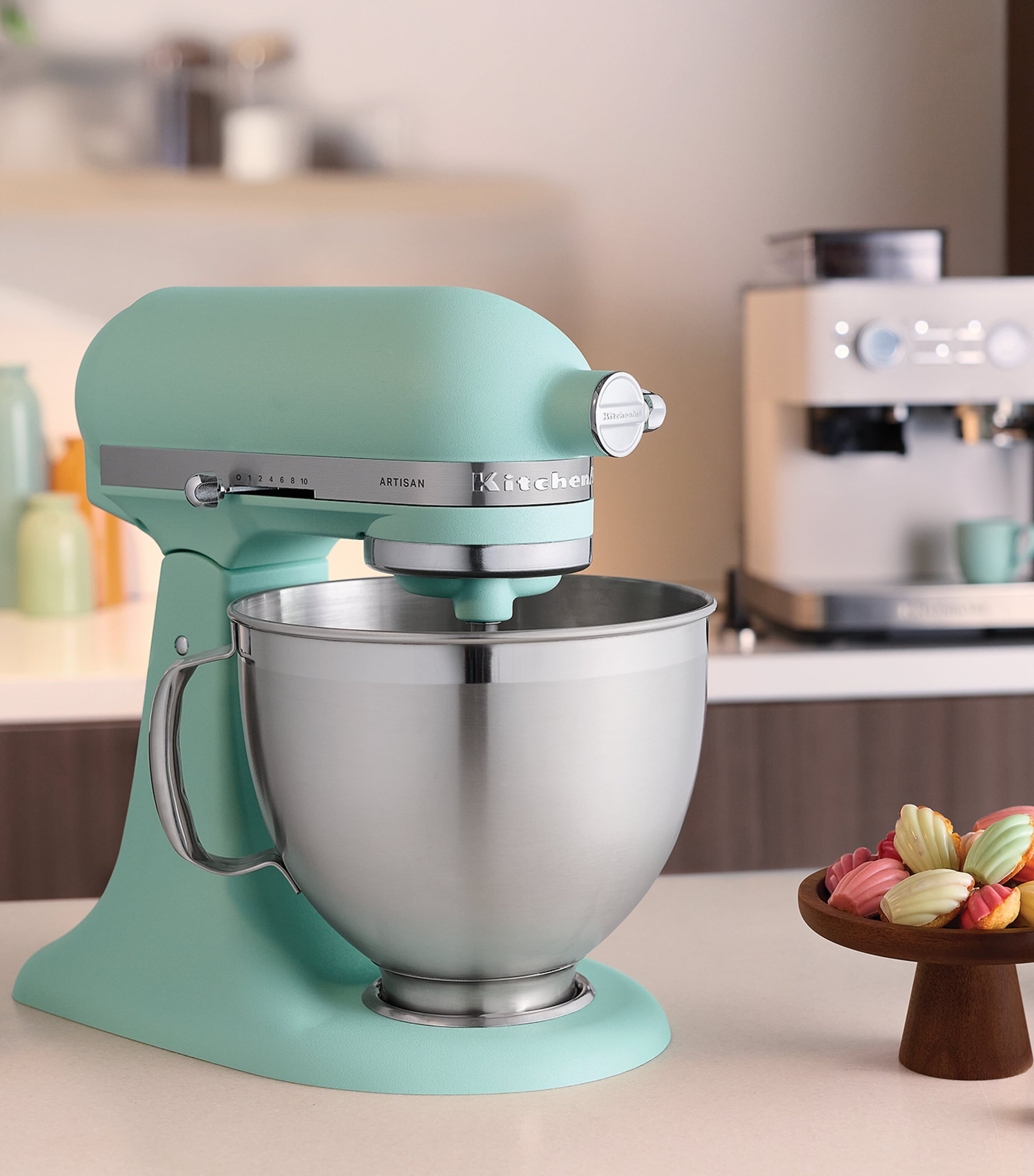 KitchenAid Artisan stand mixer 4.7L - British product