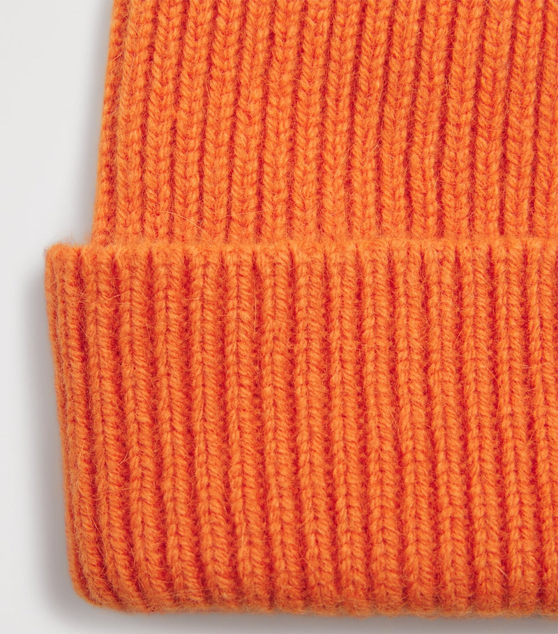Le Bonnet classic beanie in lambswool and Caregora, imported from the UK