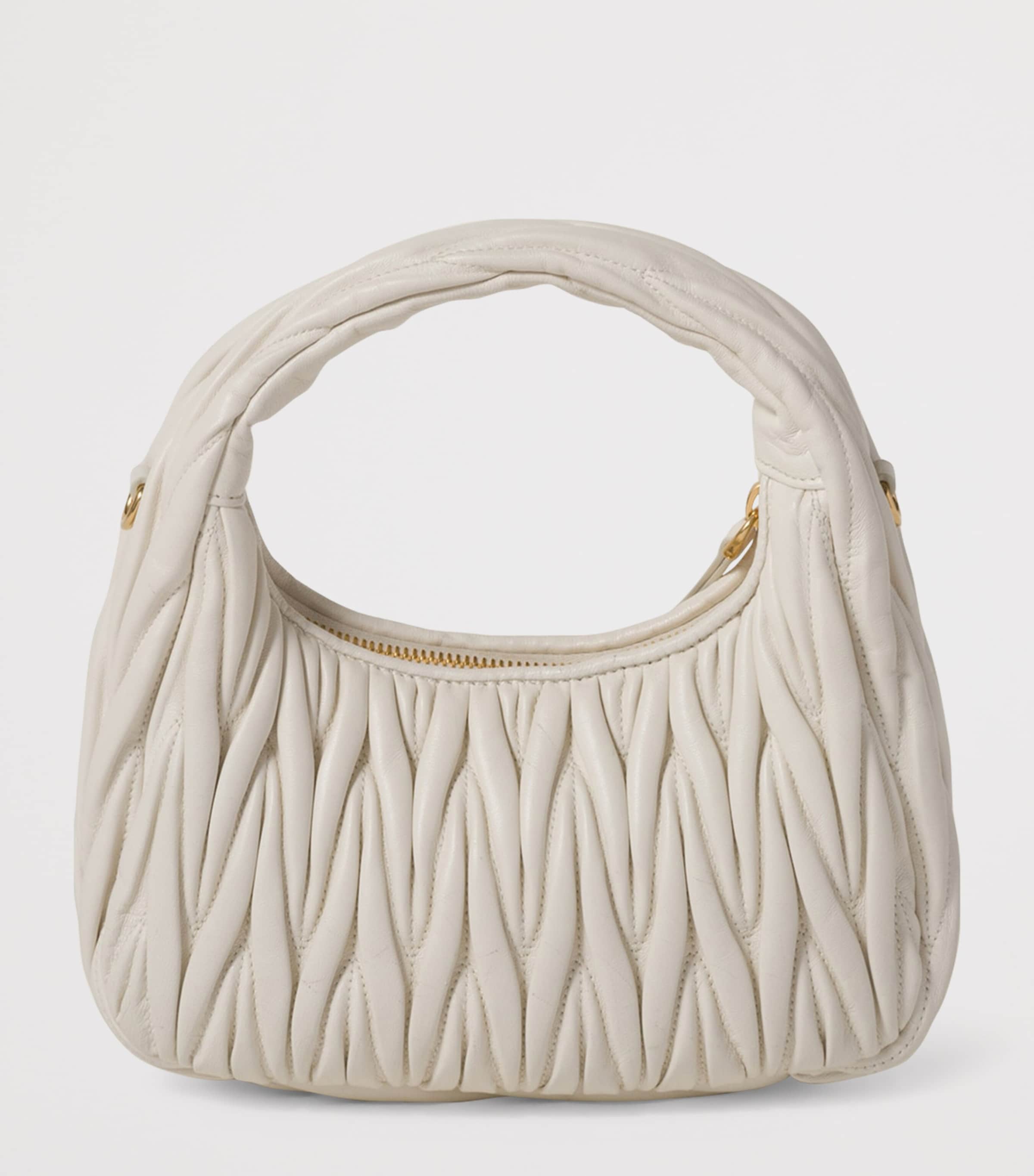 Miu Miu Wander matelassé leather handbag 17x20x6cm (British brand)