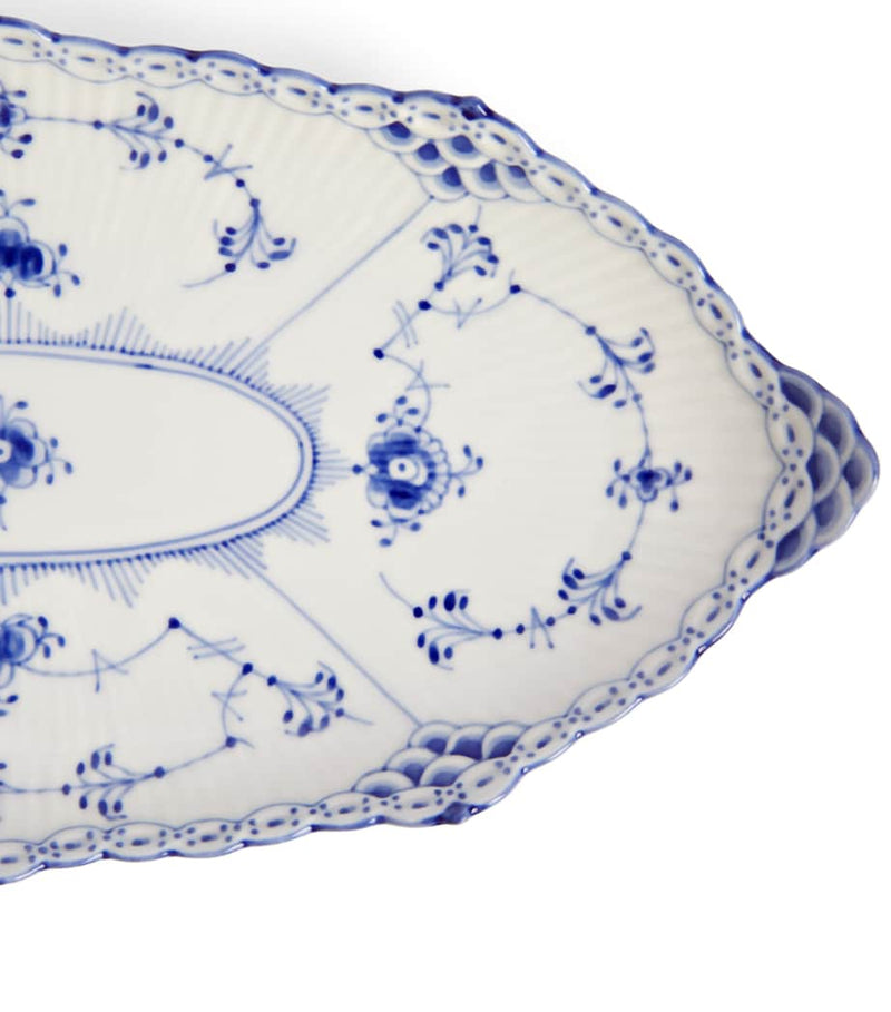 Royal Copenhagen Blue Fluted Half Lace oval dish 24.5cm, imported from the UK