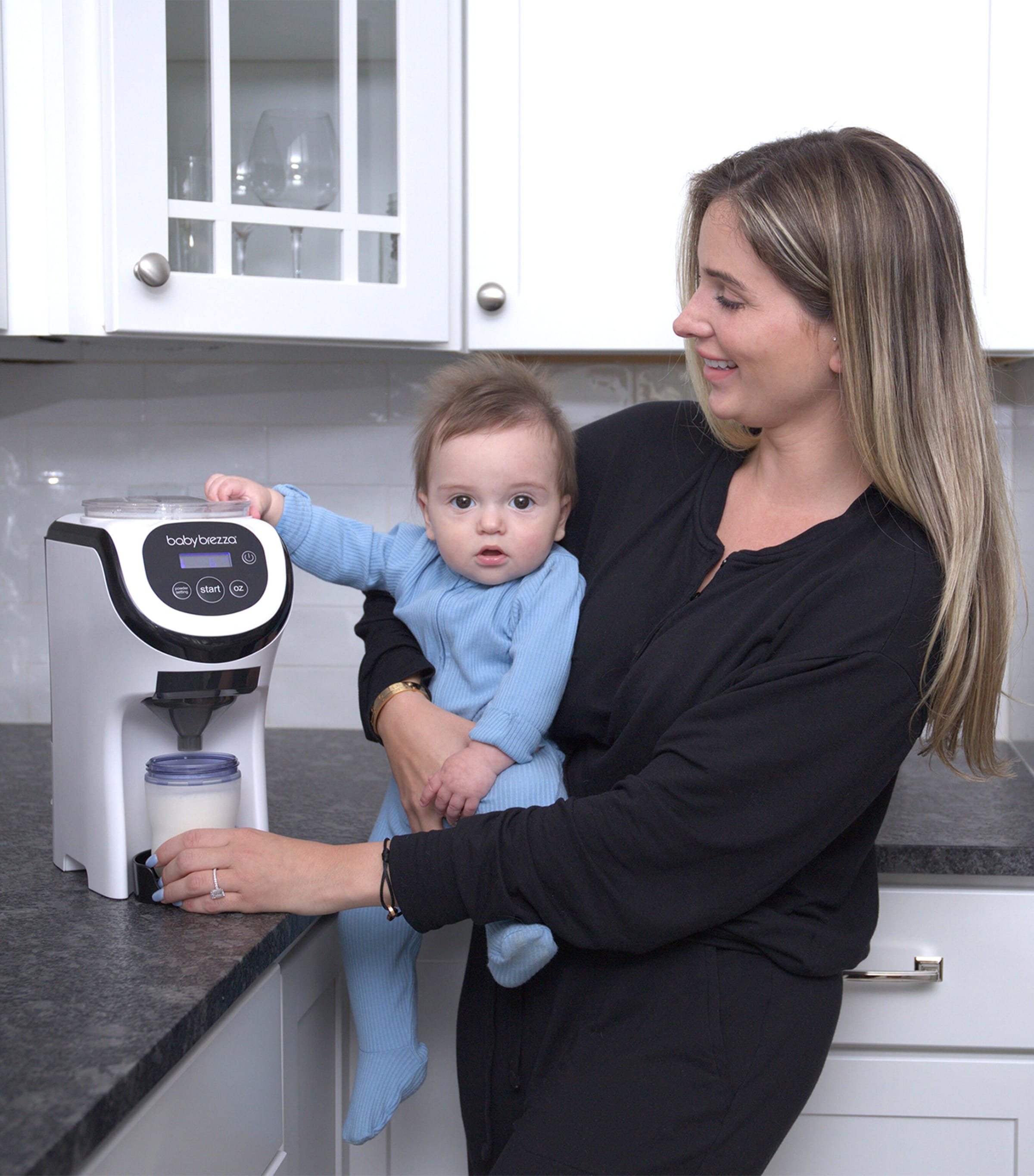 Baby Brezza Formula Pro Mini automatic formula maker - British product