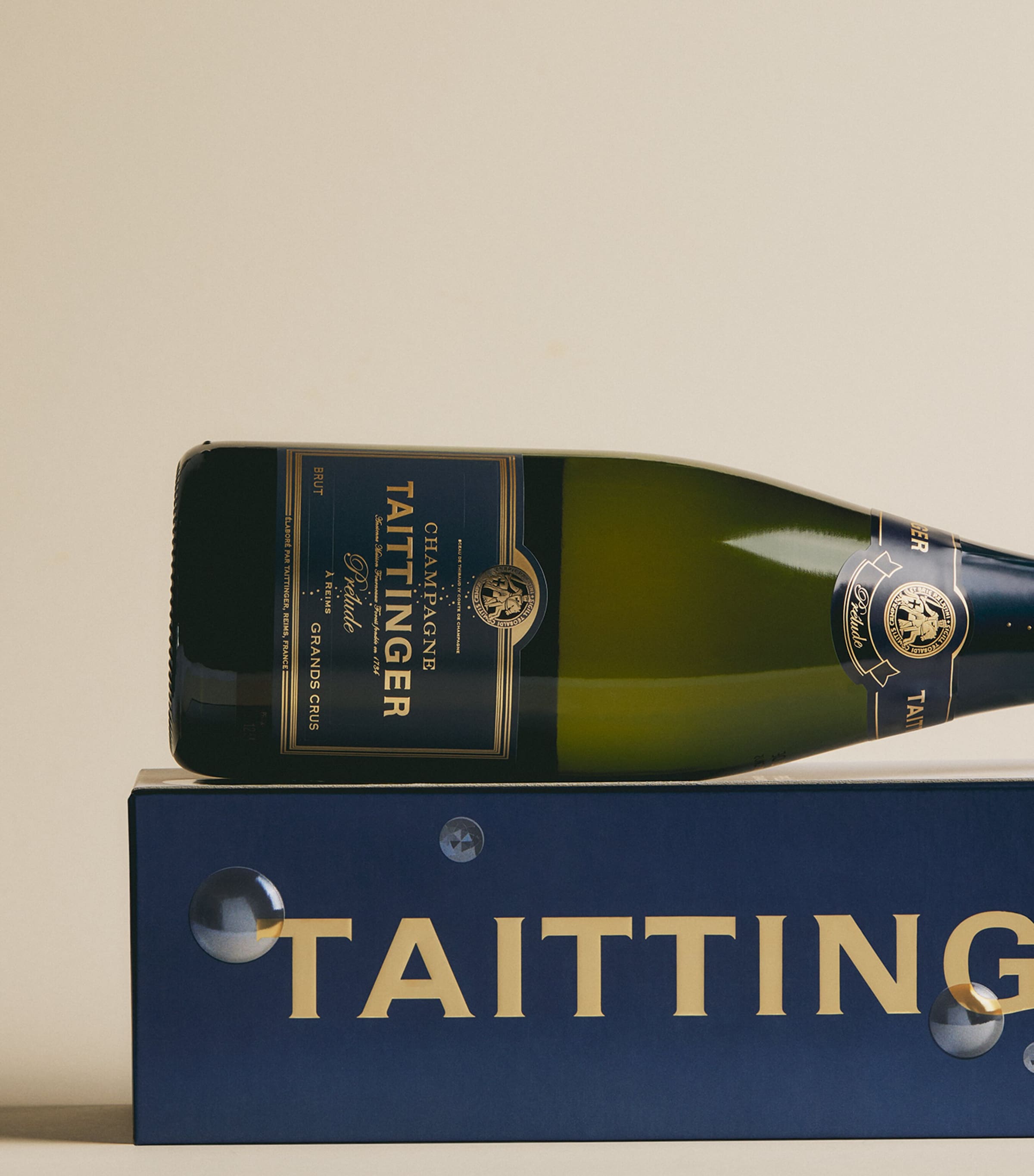 Harrods Champagne & Sparkling Wine Hamper, UK version