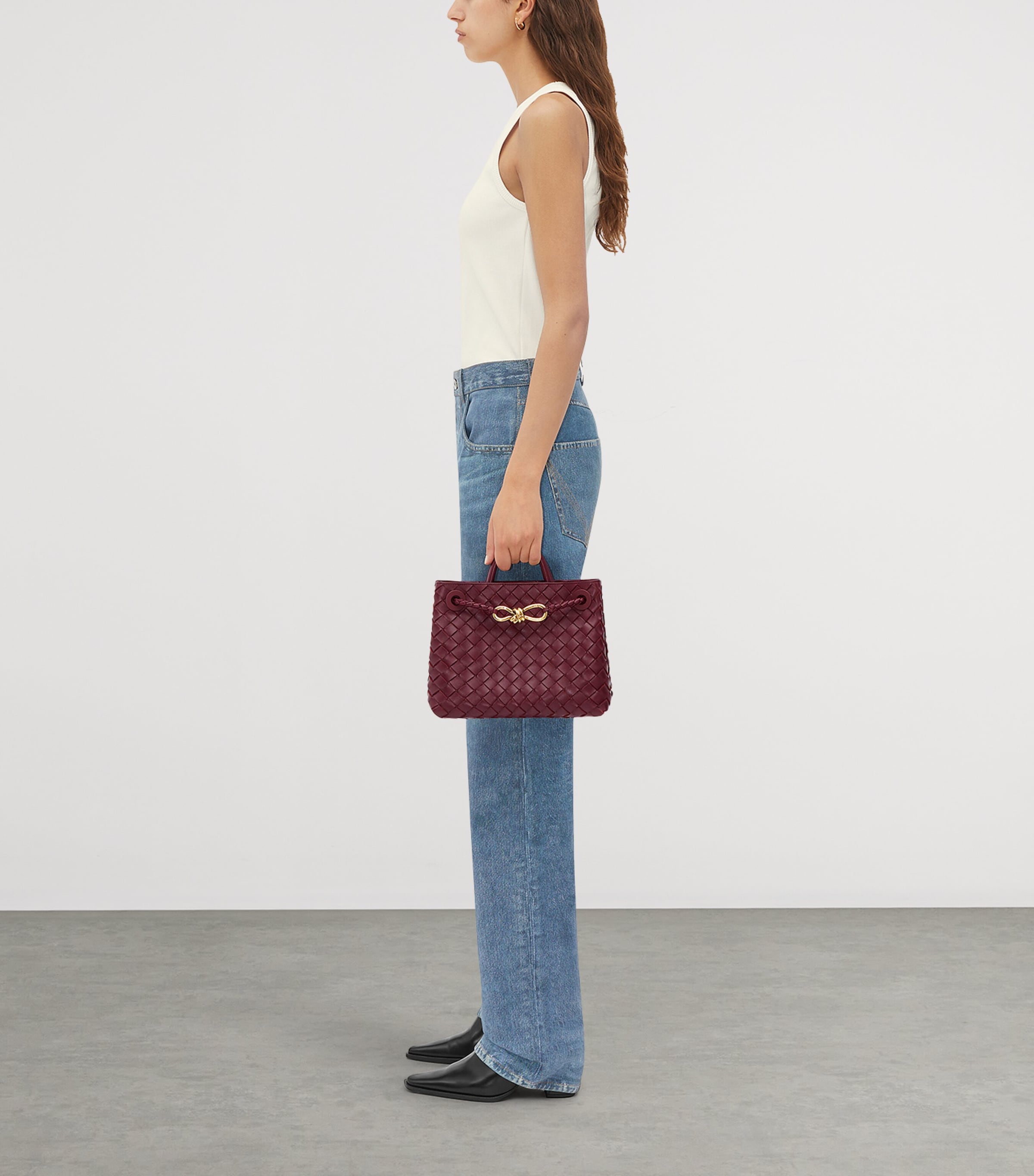 Bottega Veneta Andiamo small leather top-handle bag, UK version