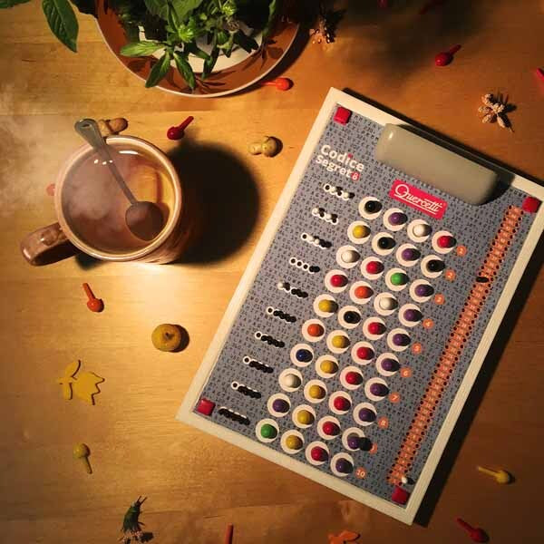 Quercetti Secret Code board game - British product