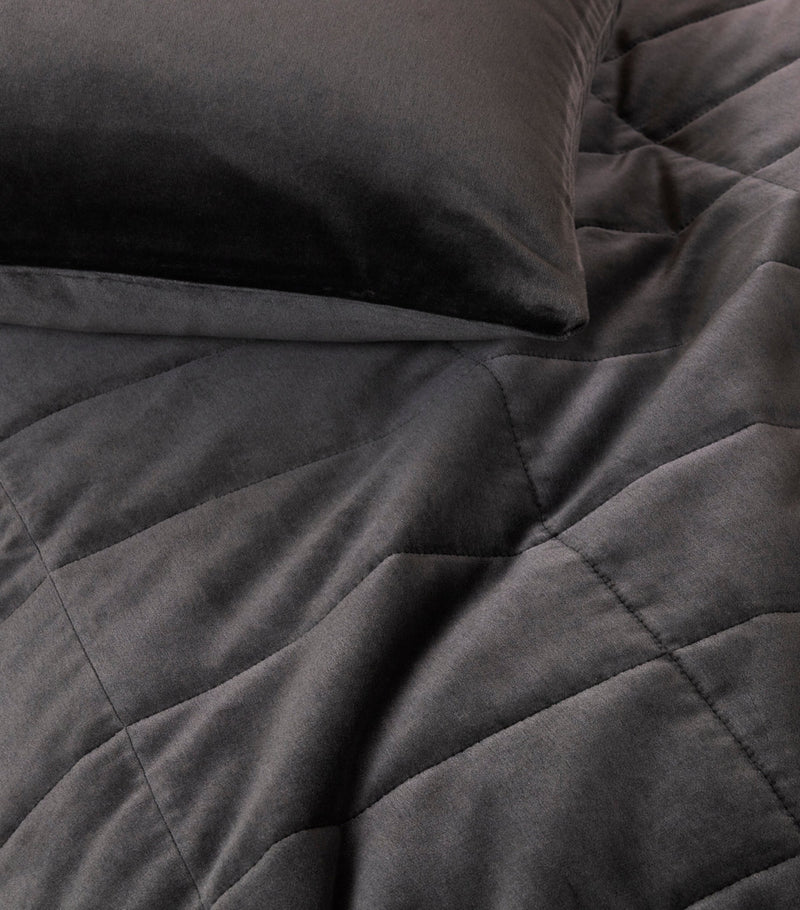 Frette Velvet Cushion Cover 65cm x 65cm - British product