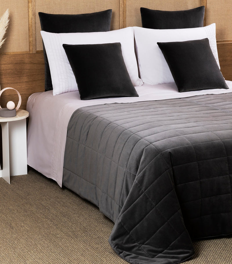 Frette Luxury Velvet Cushion Cover 50cm x 50cm - British product