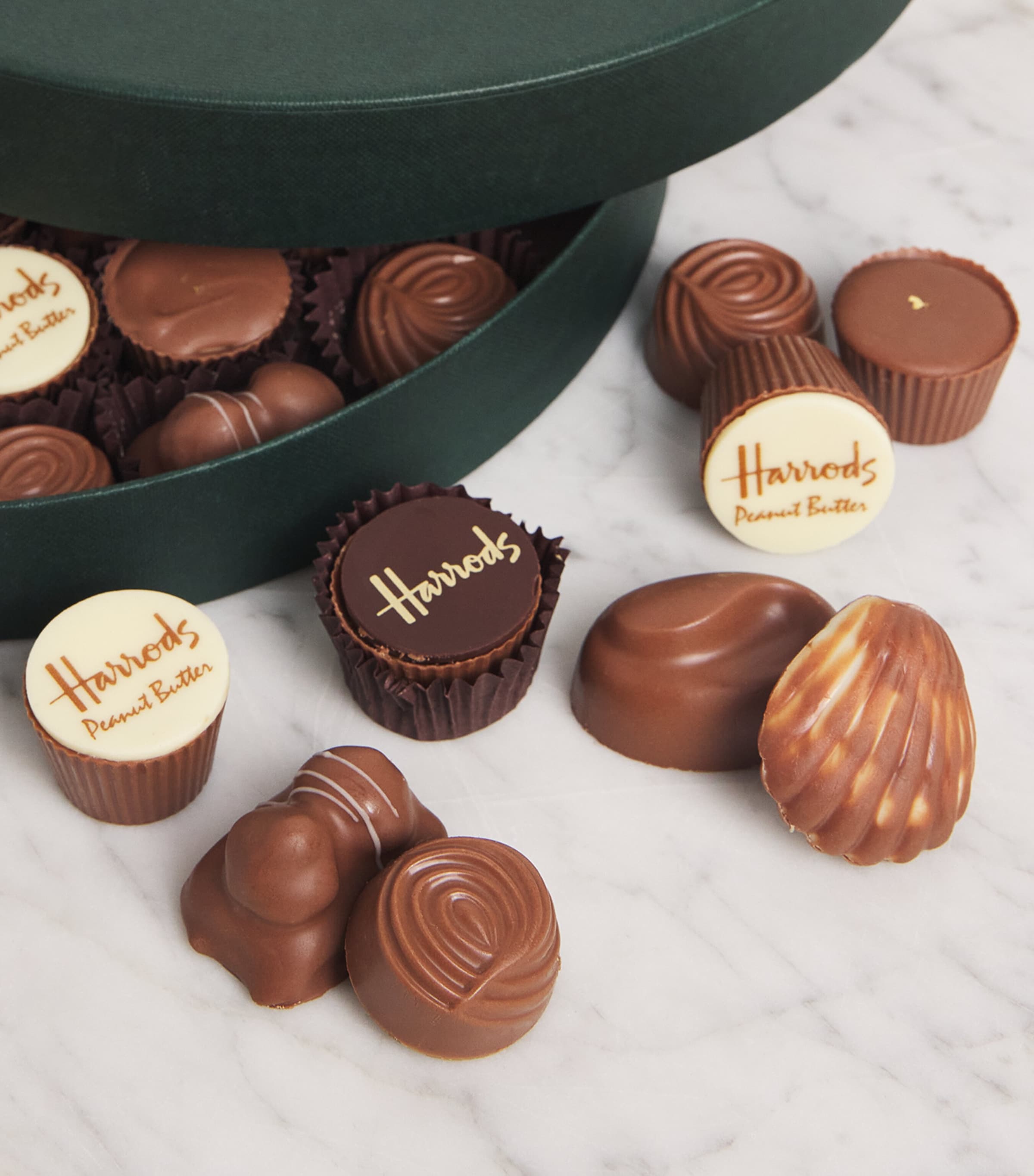 Harrods Belgian Favourites mini chocolate selection 650g, UK version
