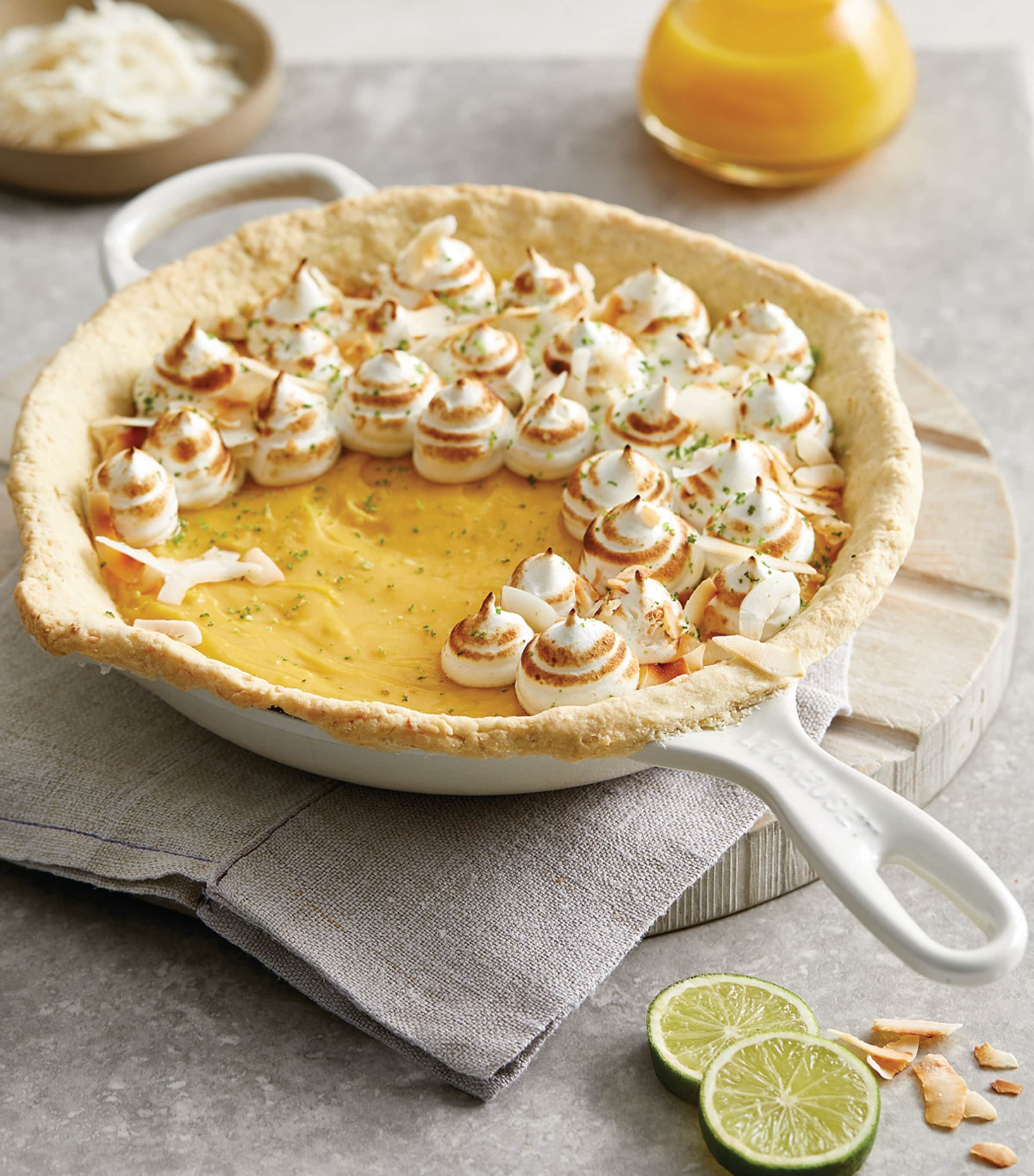 Le Creuset cast iron skillet 23cm, UK version