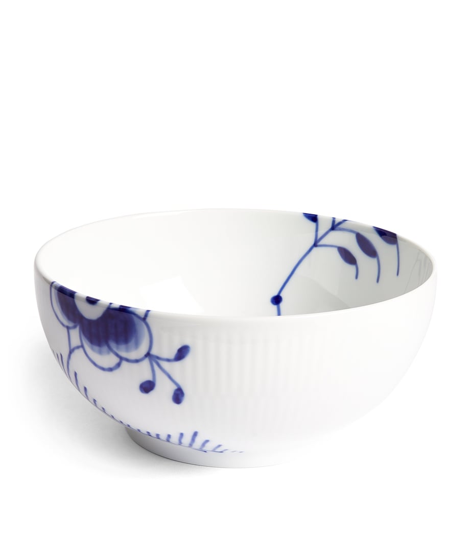Royal Copenhagen Blue Fluted Mega bowl 18cm, imported from the UK