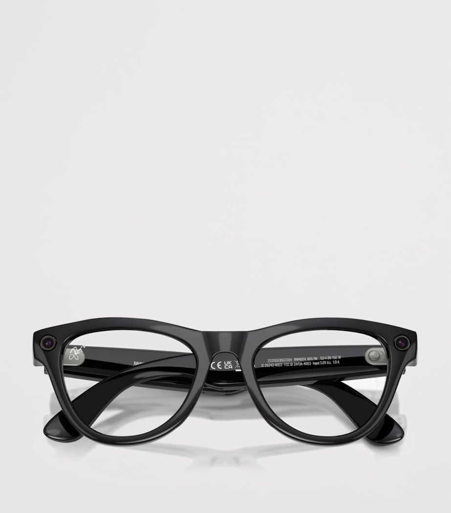 Ray-Ban Meta Smart Skyler sunglasses with camera - British product
