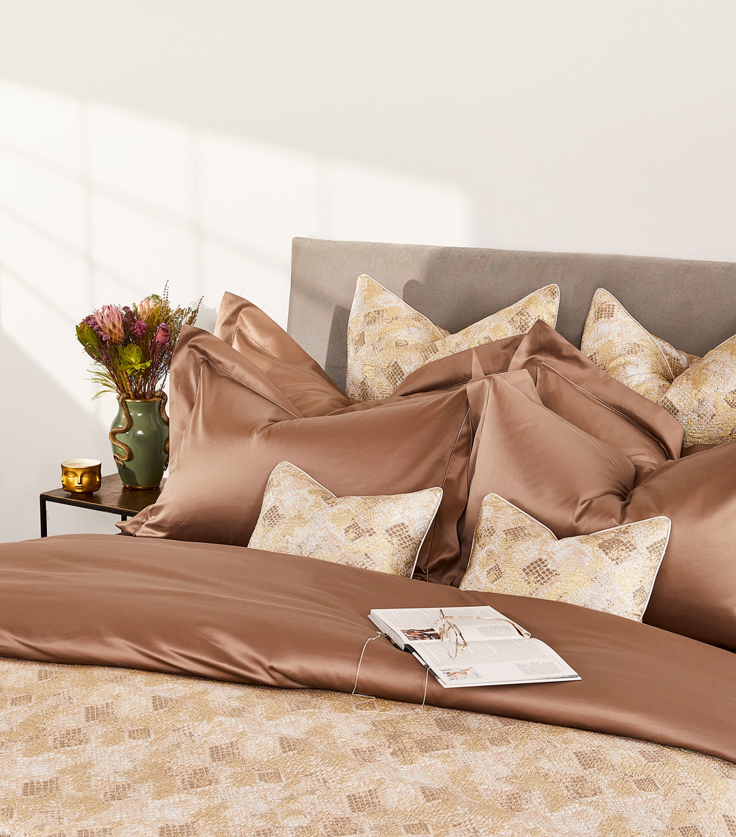 Celso De Lemos Australia Super King bedspread 290cm x 255cm - British product