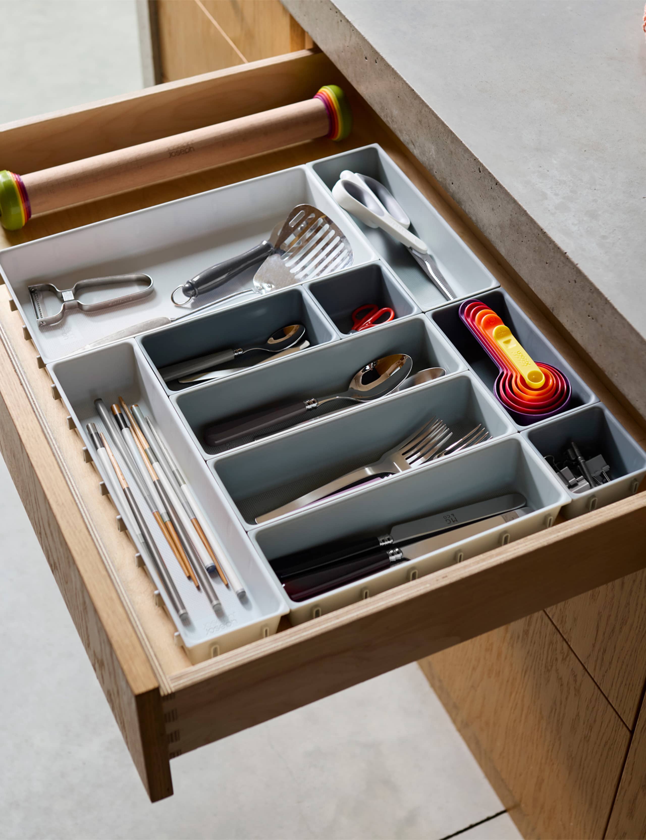 Joseph Joseph 10 piece drawer organiser set, imported from the UK