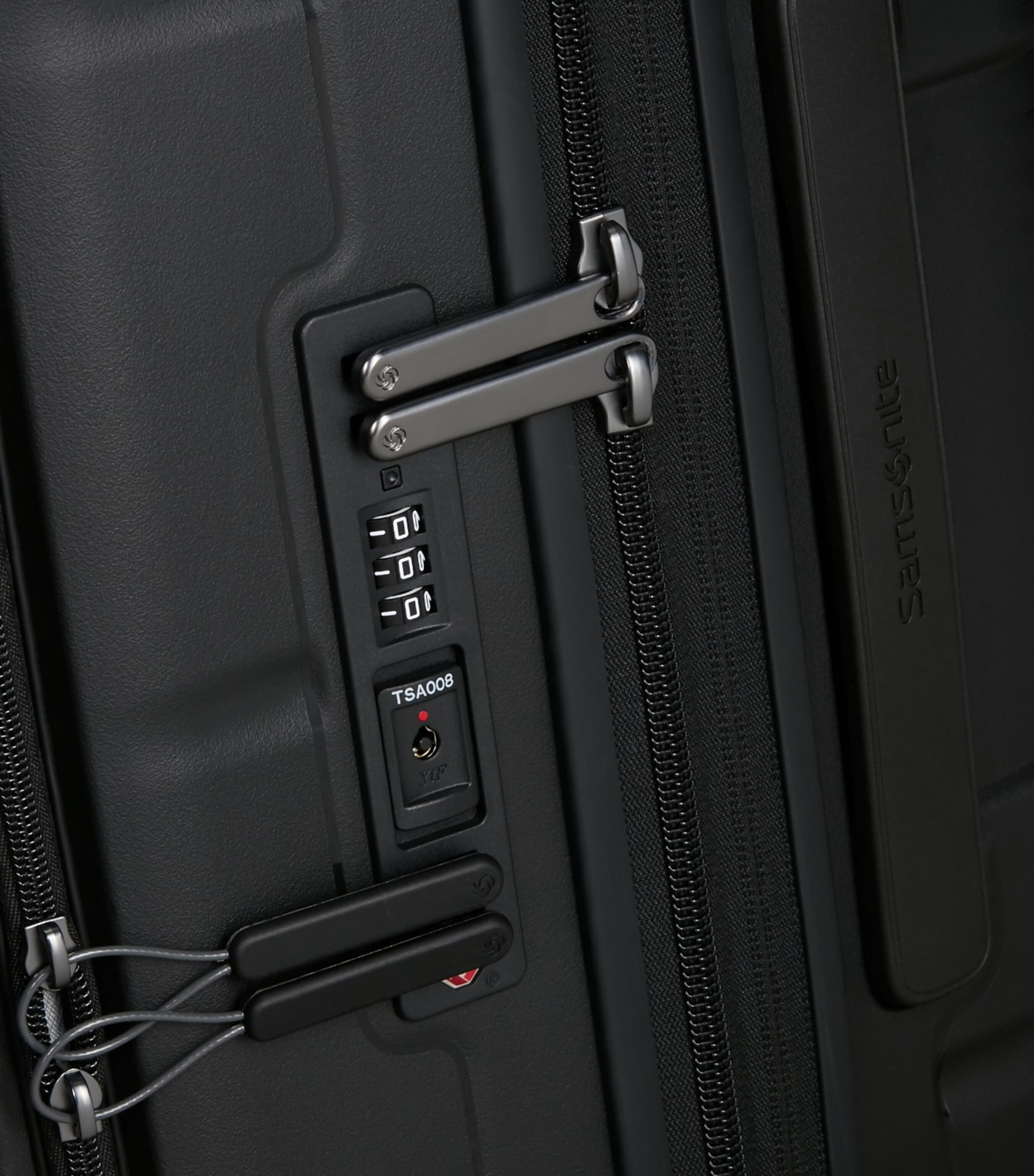 Samsonite Paralux check-in suitcase 75cm - British product