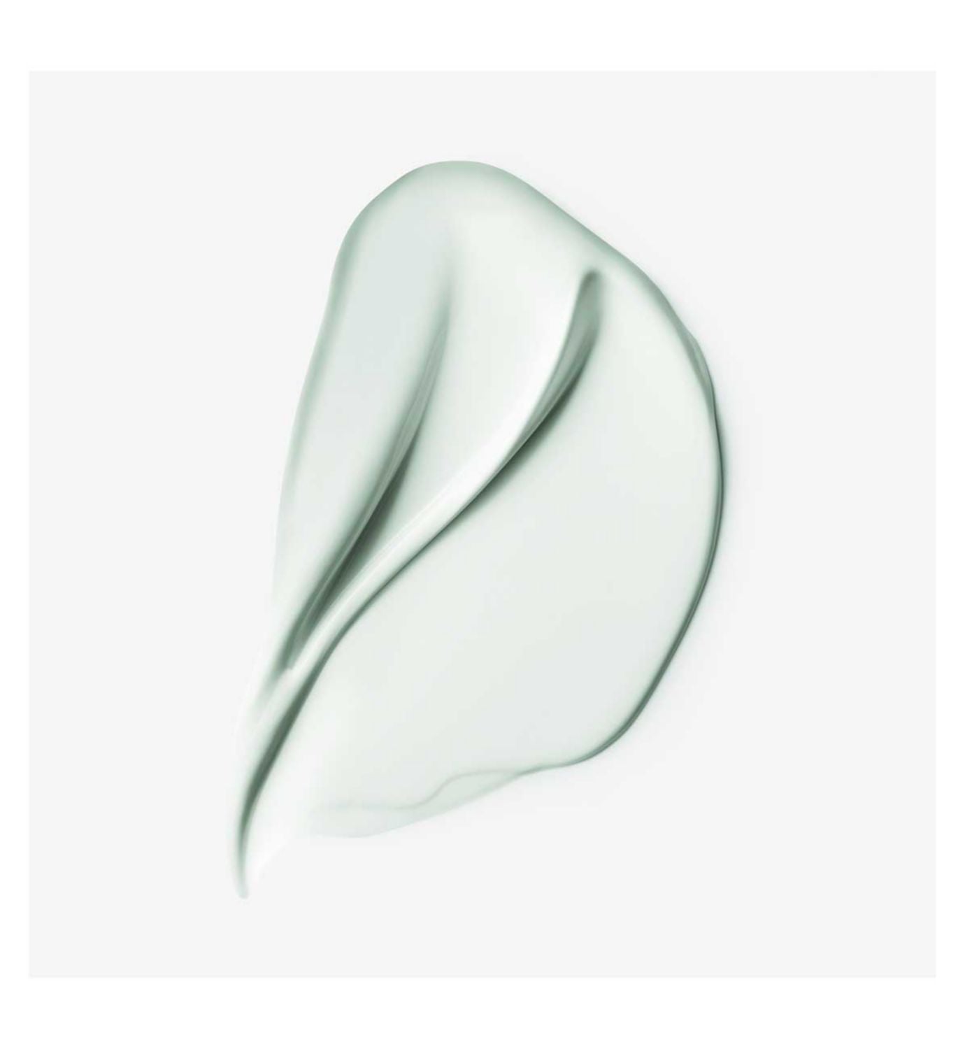 Estée Lauder DayWear moisturiser 50ml dry skin, imported from the UK