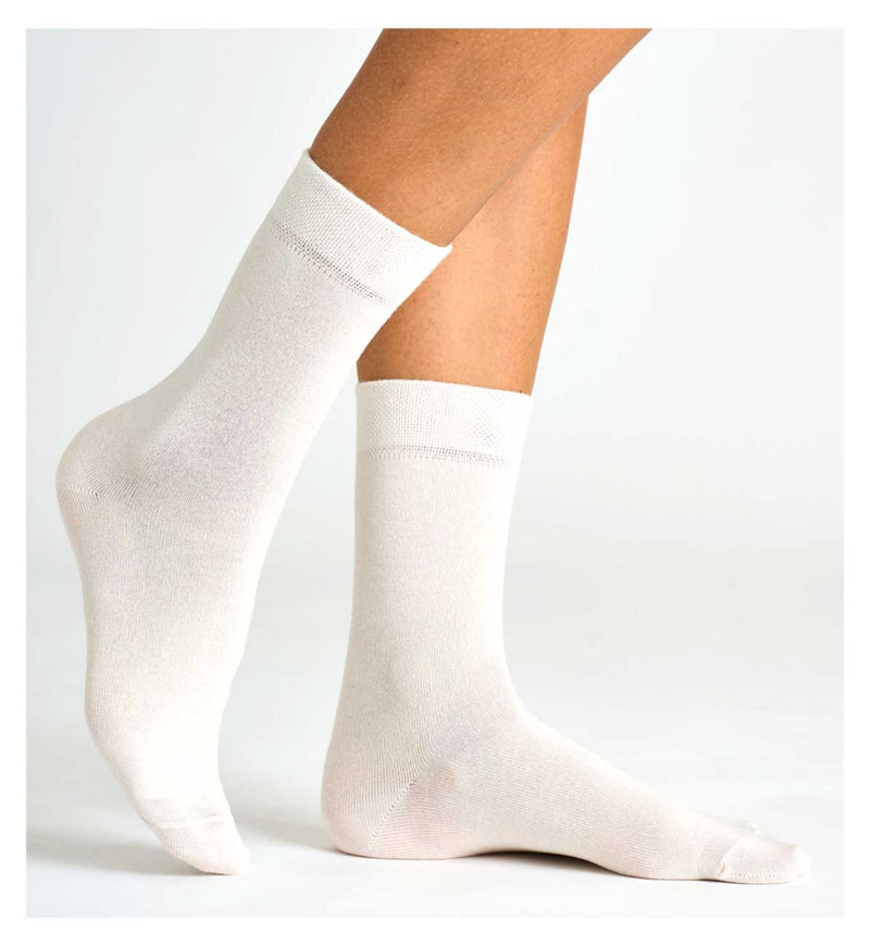 Boots Bamboo socks Soft Corals 3 pair pack size 4-7 - British product