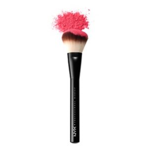 NYX Professional Makeup Pro Powder Brush 02 (British brand)