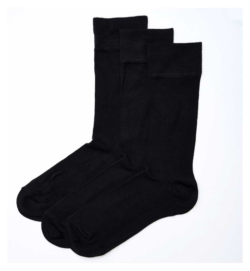 جوارب الكاحل من الخيزران للرجال من Boots، عبوة من 3 قطع - منتج بريطاني