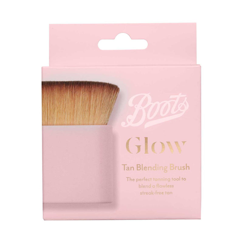 Boots Glow Tan Blending Kabuki Brush - British product