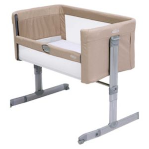 Graco Sweet2Sleep Reiseseng ved siden av sengen Havregrøt Vugge