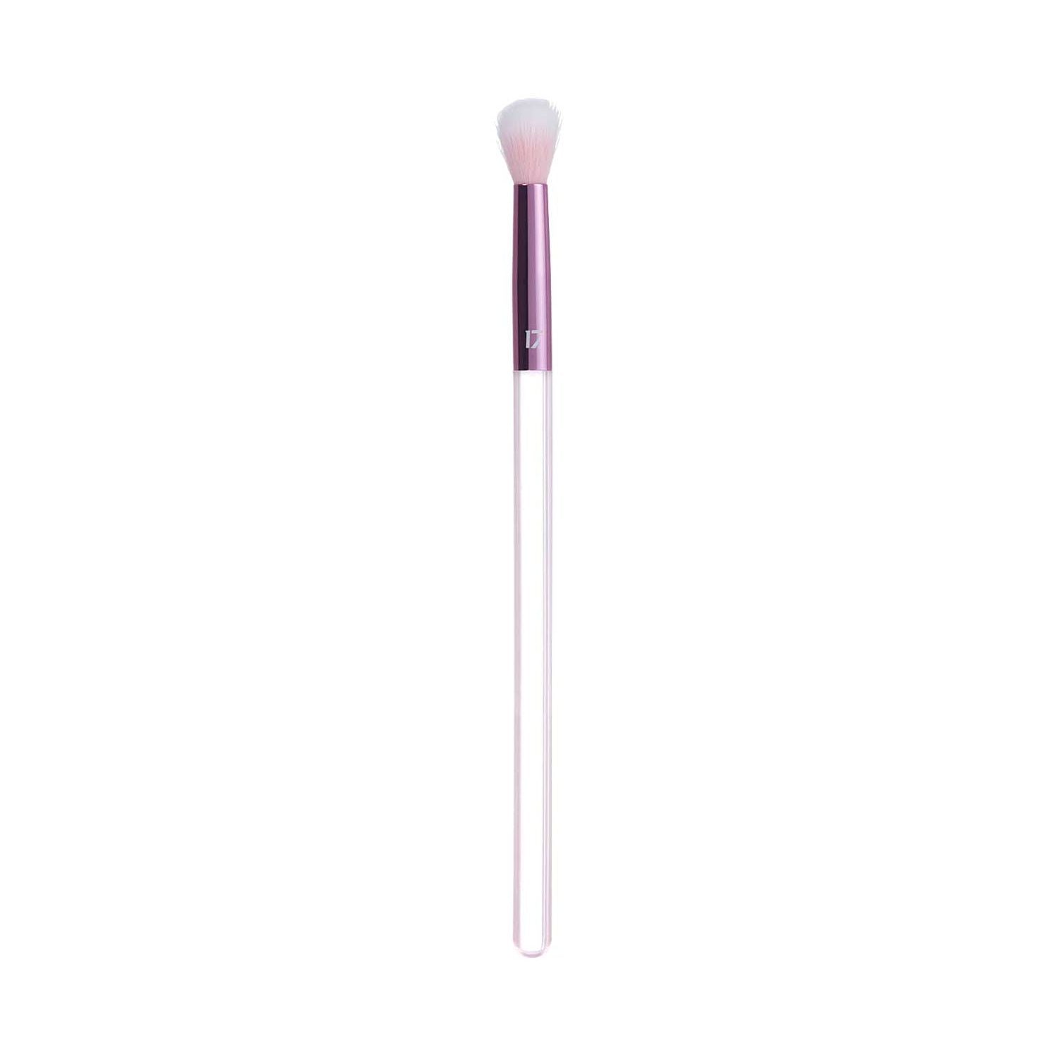 Boots tapered eyeshadow brush for blending, synthetic bristles (British brand)