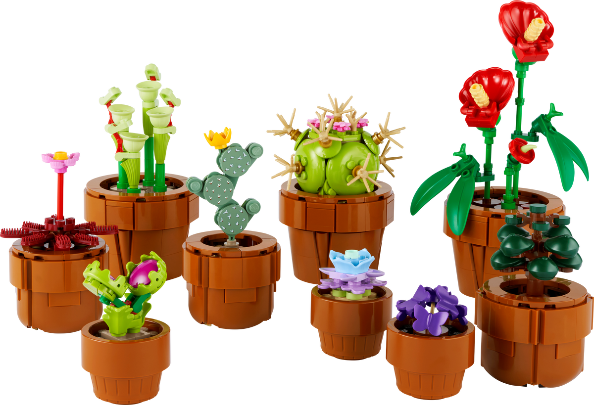 LEGO Tiny Plants 758 piece botanical building model kit (British brand)