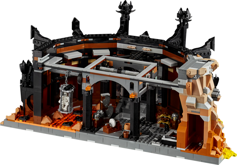 LEGO Barad-dûr dark tower 5471 pieces (British brand)