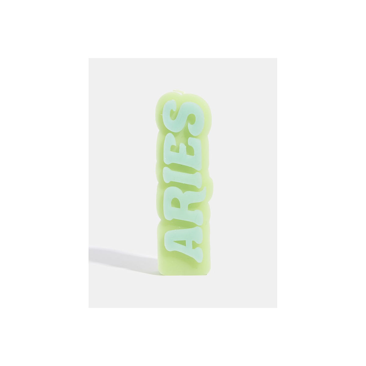 Skinnydip Aries star sign candle - British product