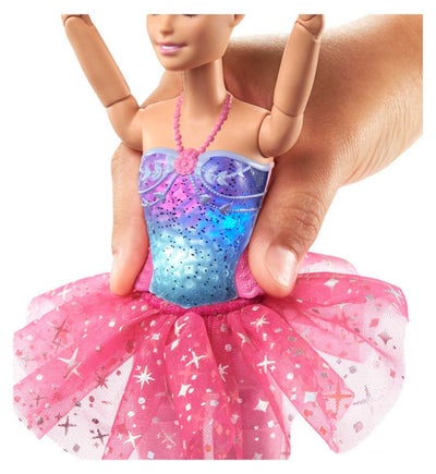 Boots Barbie Feature Ballerina Dukke Dansende Leketøy Lysende – Kjøp online hos McGrocer