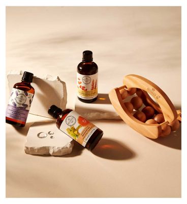 Botanics wooden body massager