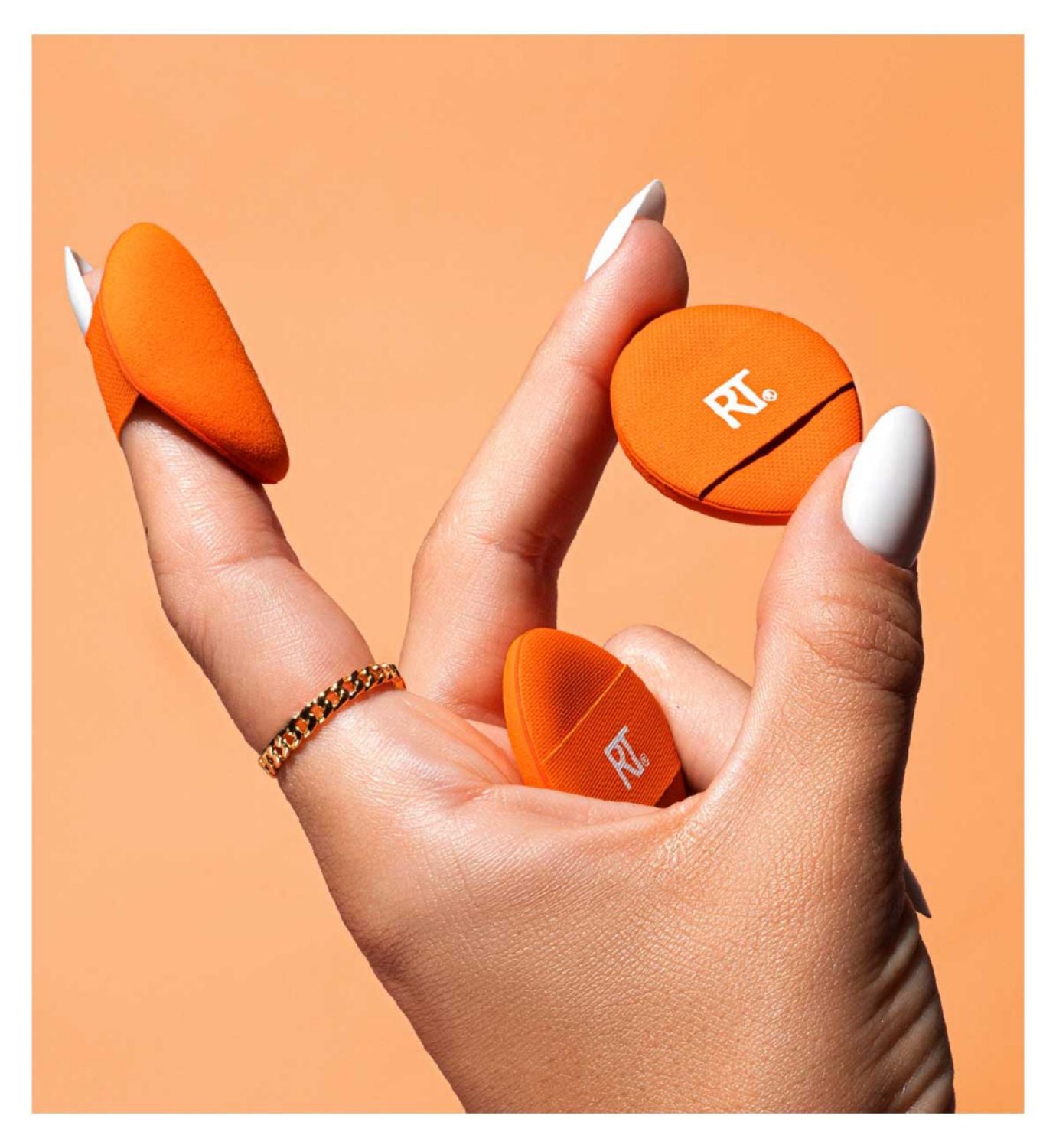 Real Techniques mini miracle concealer puff trio (British brand)