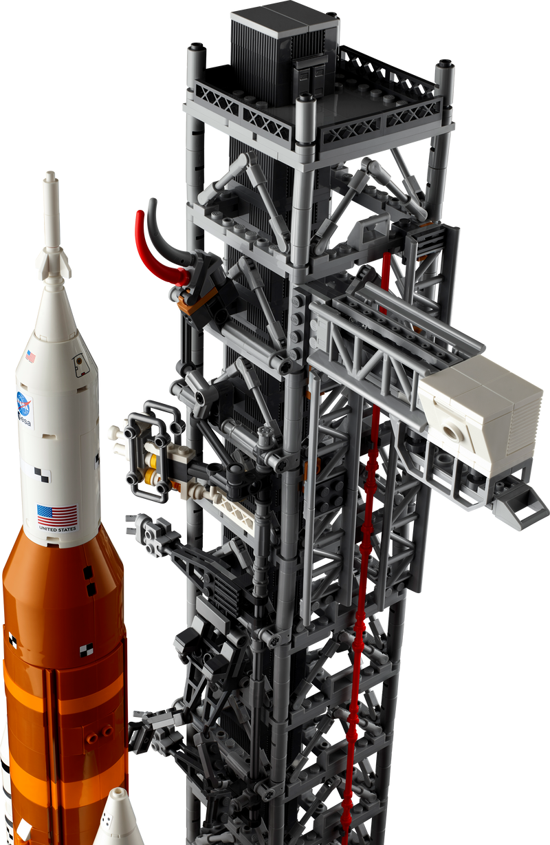 LEGO NASA Artemis Space Launch System model kit 3601 pieces, imported from the UK