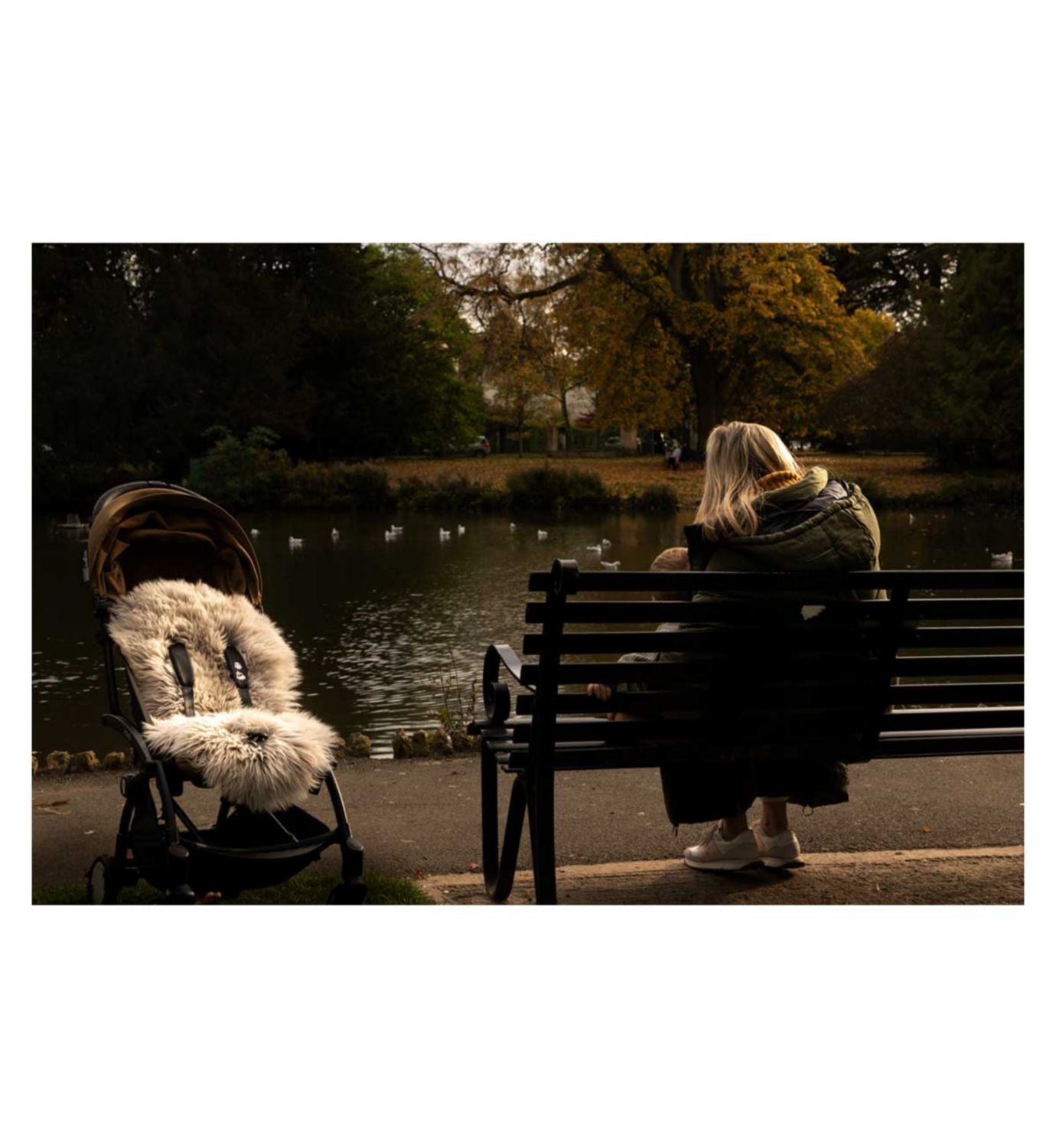 Naturally Sheepskins deluxe sheepskin pram liner in grey (British brand)