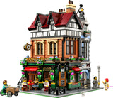 LEGO Tudor Corner Modular Building 3266 Pieces, imported from the UK