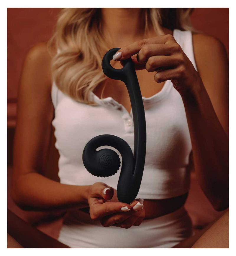 Snail Vibe Curve black rabbit vibrator (British brand)