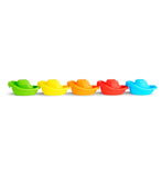 Munchkin Boats 5 colourful floating bath toys set, UK version