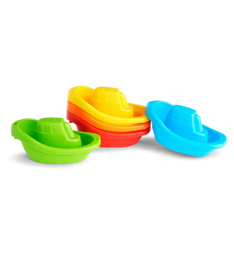 Munchkin Boats 5 colourful floating bath toys set, UK version