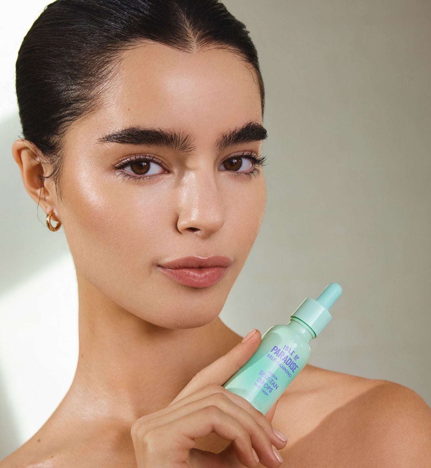 Isle of Paradise self tan drops medium 30ml, UK version