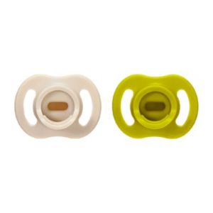 Tommee Tippee silicone soother ultra-light stayput 6-18m (British brand)