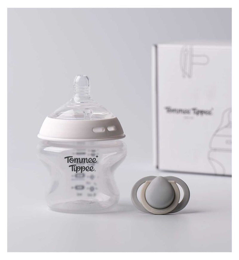 Tommee Tippee Natural Start bottle and soother sample pack - British product
