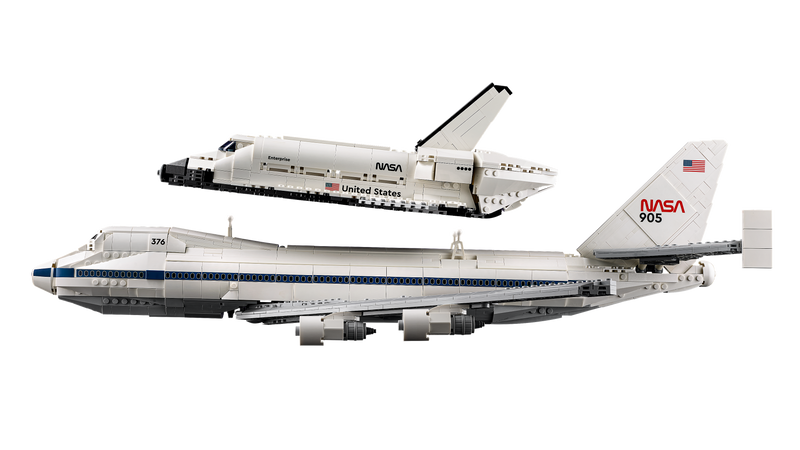 LEGO Shuttle Carrier Aircraft 2417 Pieces (British brand)