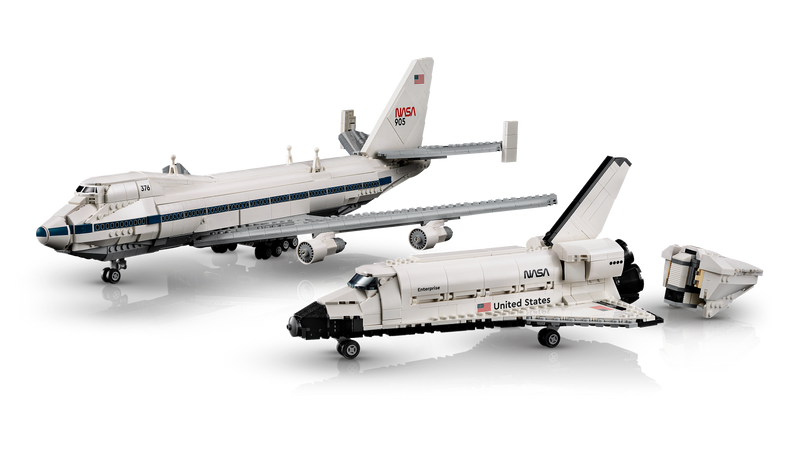 LEGO Shuttle Carrier Aircraft 2417 Pieces (British brand)