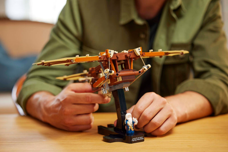 LEGO Icons da Vinci Flying Machine 493 Pieces, imported from the UK