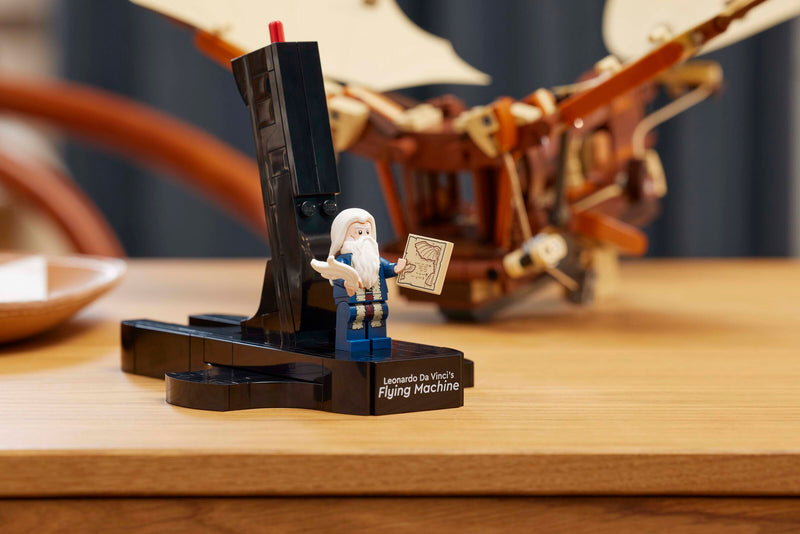 LEGO Icons da Vinci Flying Machine 493 Pieces, imported from the UK