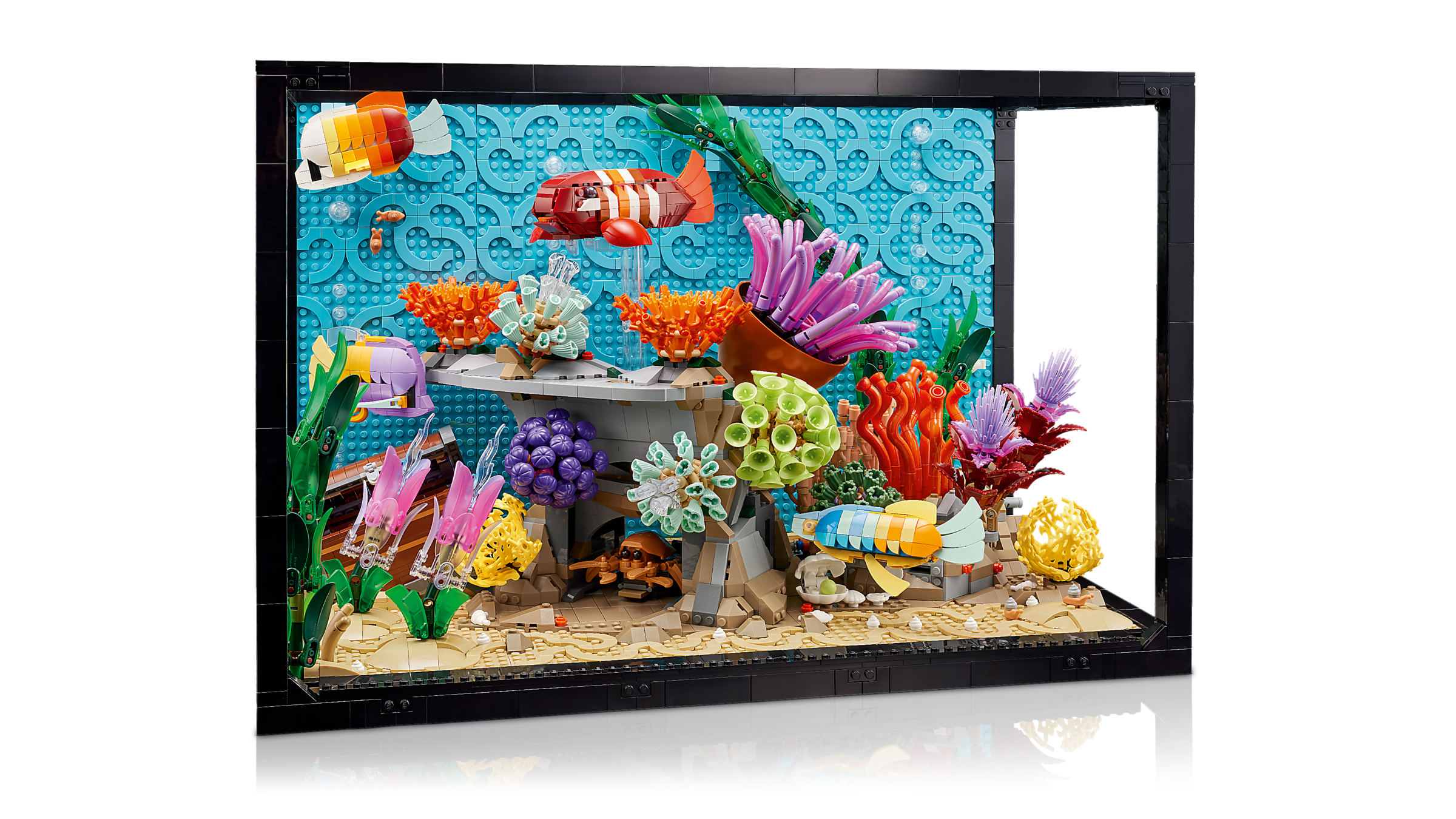 LEGO Icons Tropical Aquarium building set (British brand)