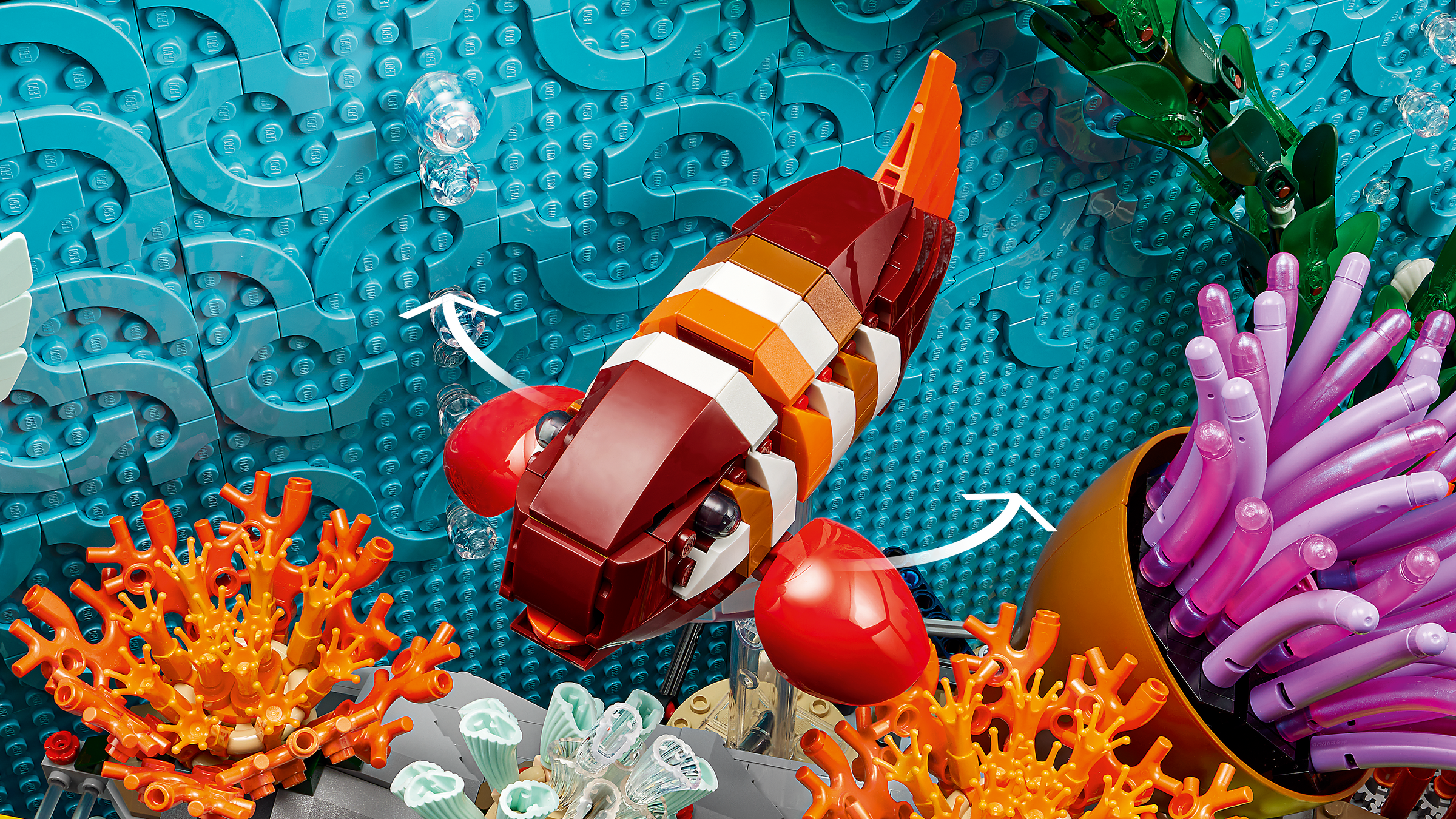 LEGO Icons Tropical Aquarium building set (British brand)