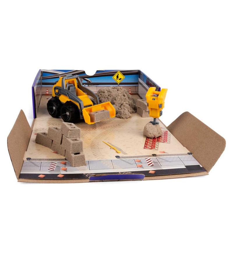 Spinmaster Kinetic Sand Dig N Demolish playset with truck and brown sand, imported from the UK