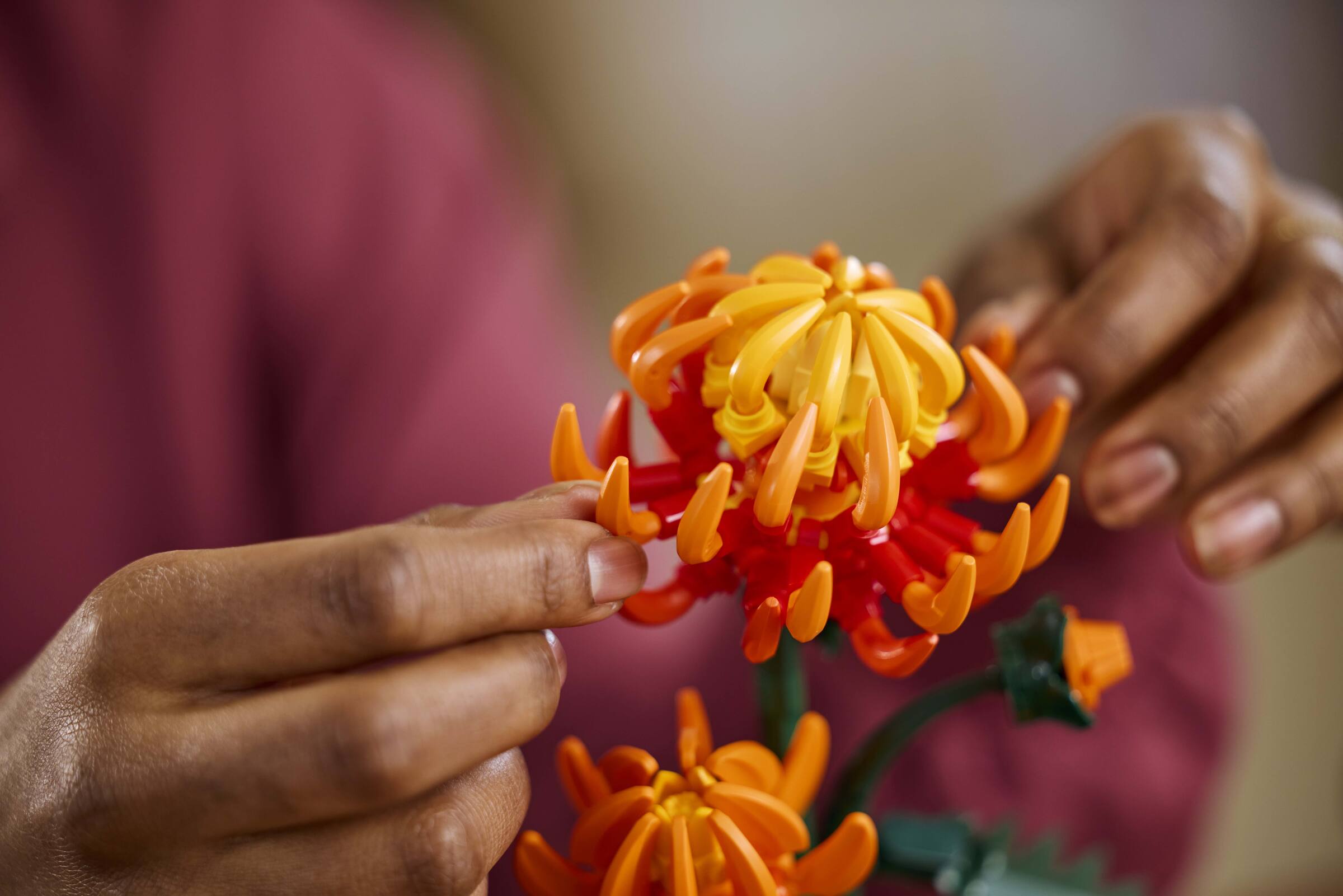 LEGO Chrysanthemum flower model building kit - British product