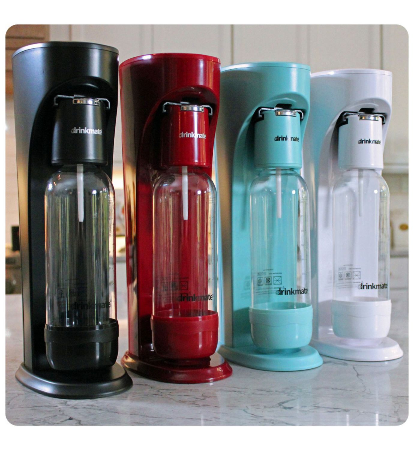 Drinkmate Omnifizz carbonator with 2 CO2 cylinders - British product