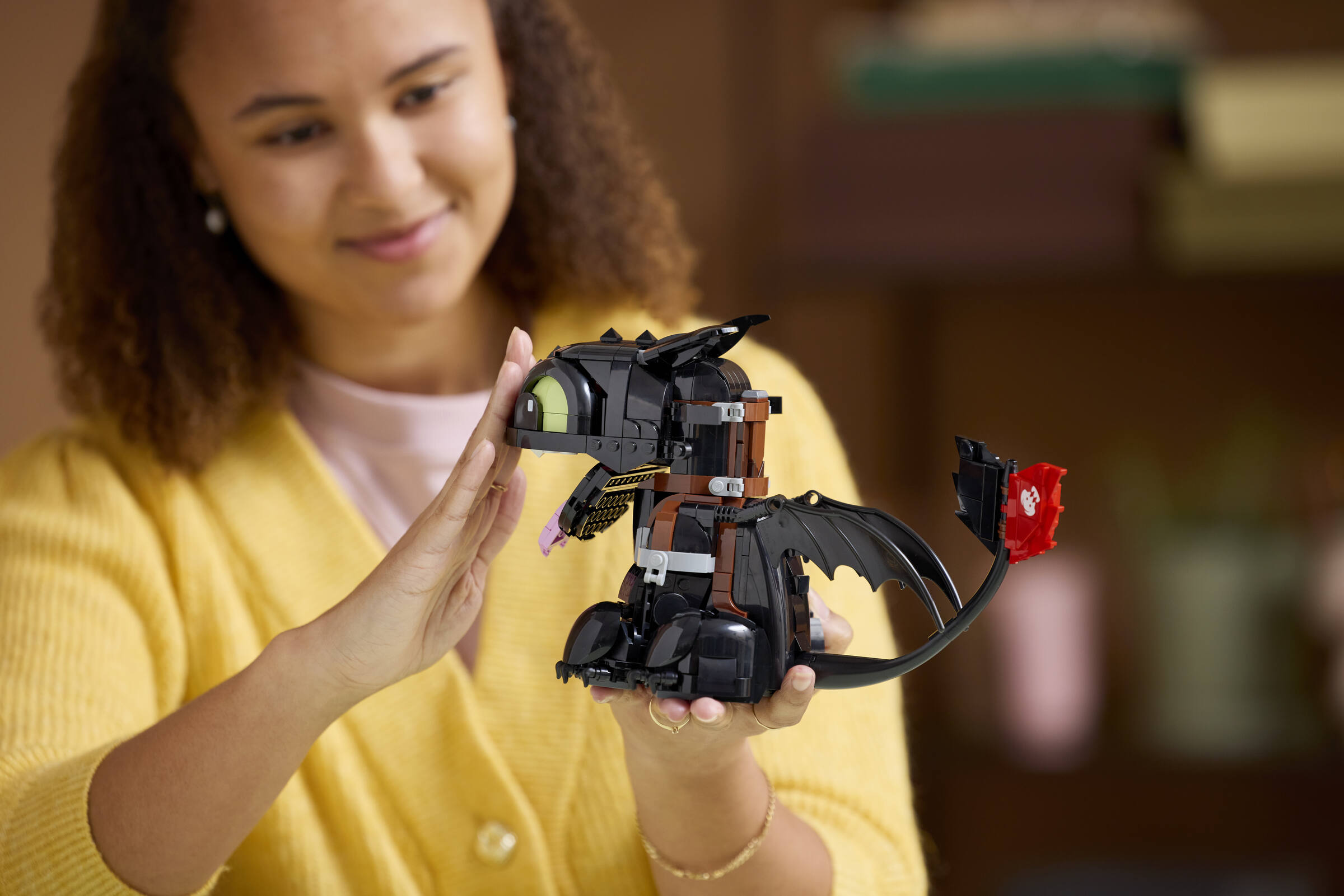 LEGO Icons Toothless Dragon set box, UK version
