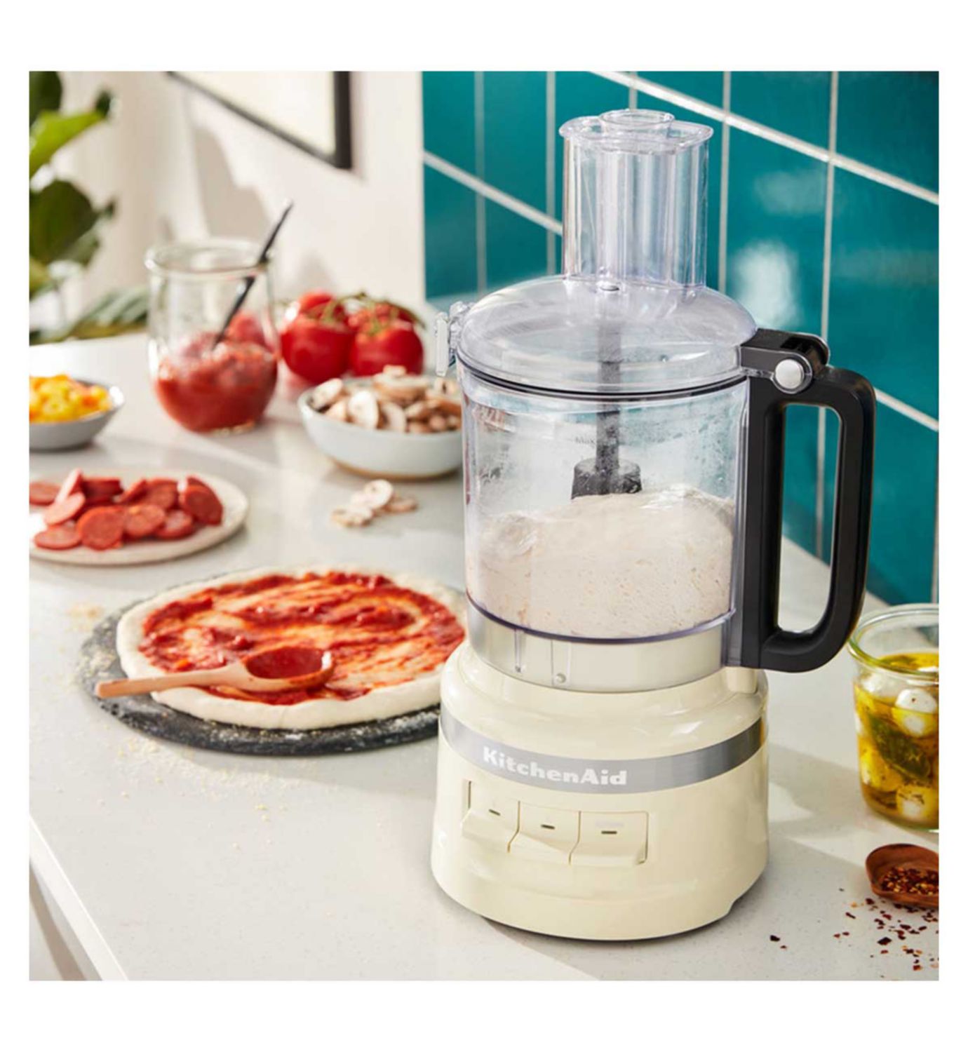 KitchenAid food processor almond cream 2.1L, imported from the UK